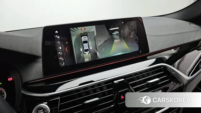 BMW 5 Series (G30) id 3718713 из Кореи 7