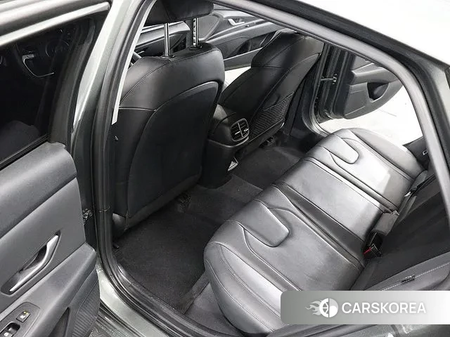 Hyundai The New Avante (CN7) id 2894351 из Кореи 7