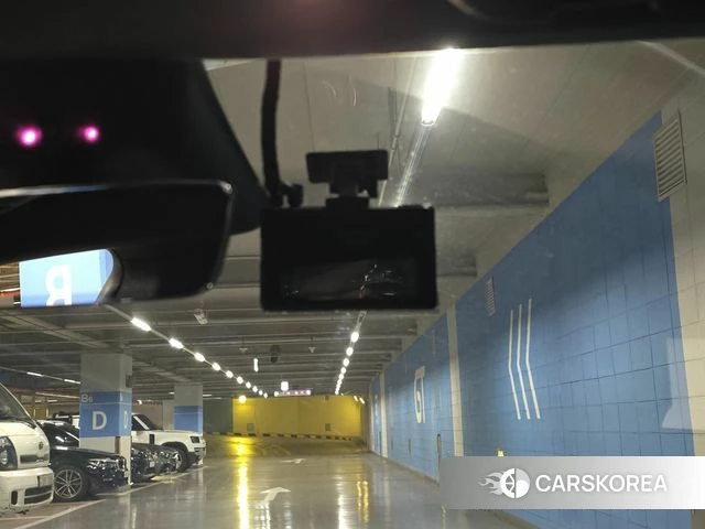 Tesla Model S id 3817918 из Кореи 7