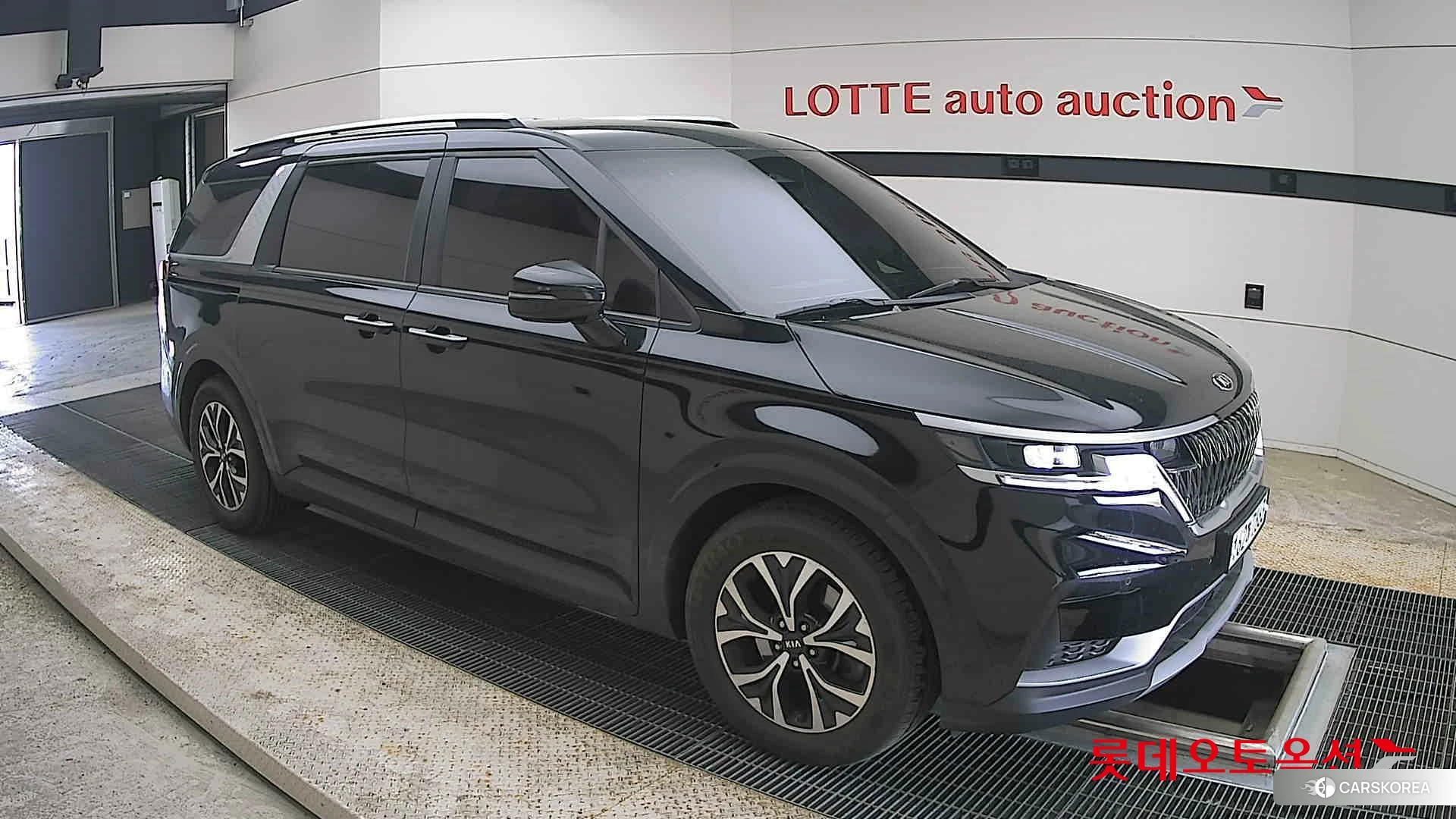 Kia Carnival id 4289520 из Кореи 7