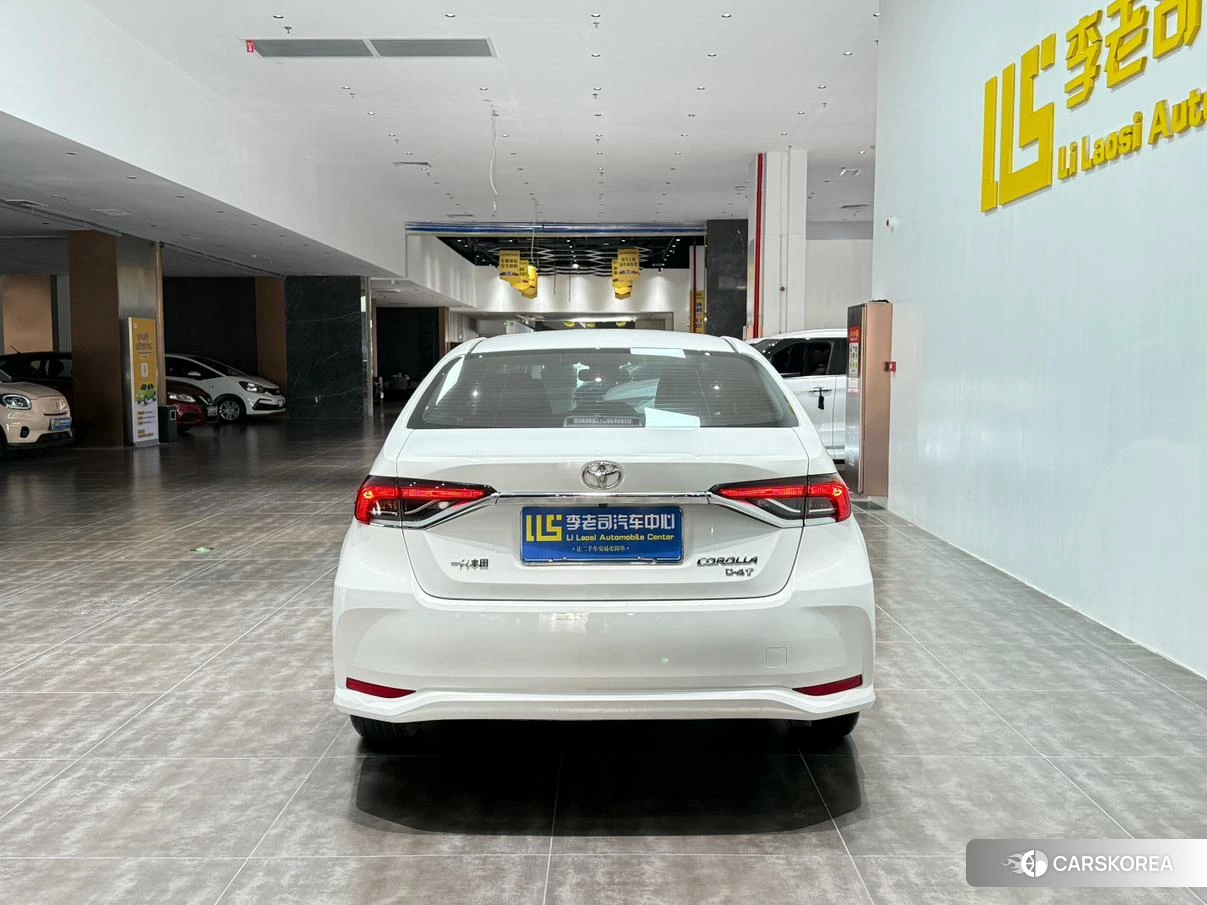 Toyota Corolla id 4413323 из Китая 7