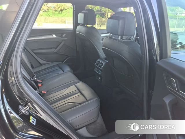 Audi Q5L id 4358871 из Китая 7