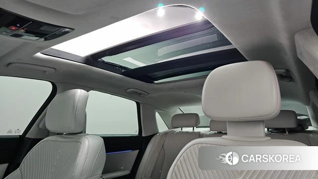 Hyundai Grandeur (GN7) id 4388364 из Кореи 7