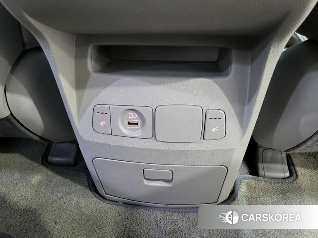 Kia The New Carnival id 4511733 из Кореи 7