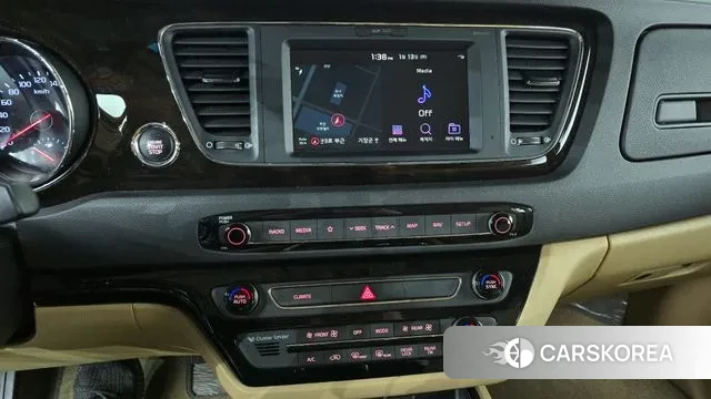 Kia The New Carnival id 3578808 из Кореи 7