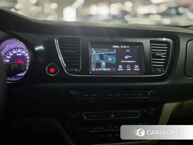 Kia The New Carnival id 3718463 из Кореи 7