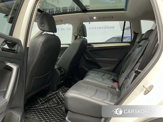 Volkswagen Tiguan L PHEV id 4399808 из Китая 7