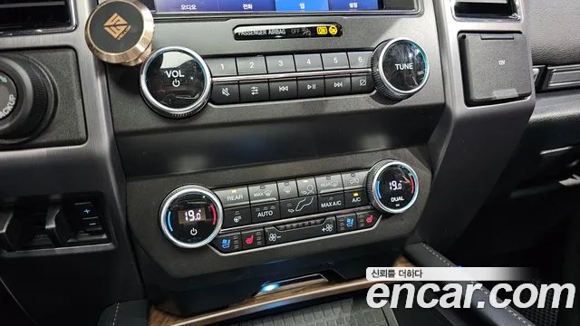 Ford Expeditation id 2748880 из Кореи 7