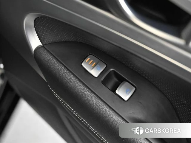 Genesis G70 id 3966553 из Кореи 7