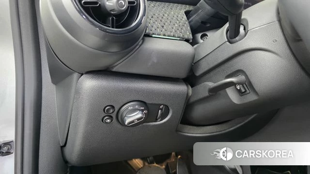 Mini Cooper Electric id 4834754 из Кореи 7