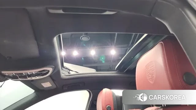 Porsche Macan id 3581042 из Кореи 7