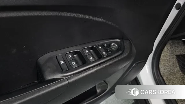 Hyundai Venue id 3772045 из Кореи 7