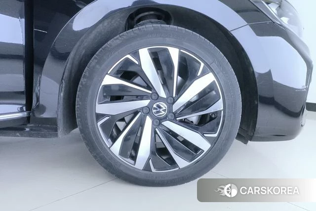 Volkswagen Passat id 4190445 из Китая 7