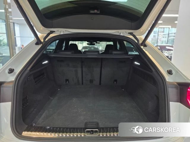 Audi Q8 (4M) id 3864907 из Кореи 7