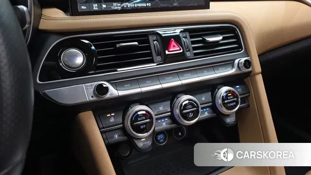 Genesis The New G70 id 3582393 из Кореи 7