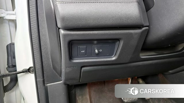 Land Rover Discovery Sports id 3801247 из Кореи 7