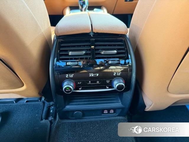 BMW 5 Series (G30) id 4300567 из Кореи 7