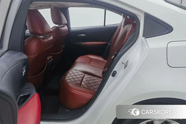 Toyota Corolla id 4290784 из Китая 7