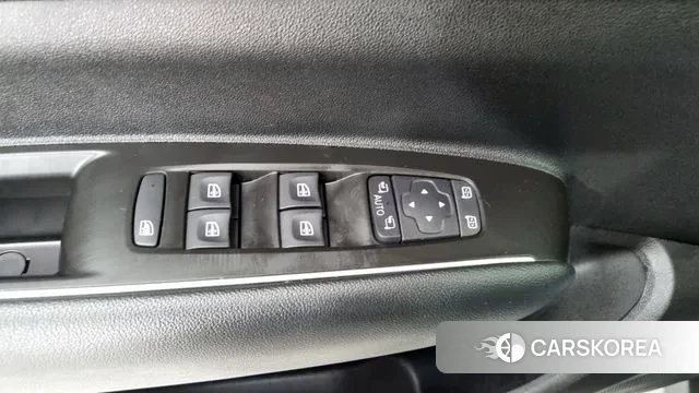 Renault Korea (Samsung) The New QM6 id 3038105 из Кореи 7