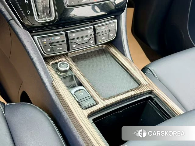 GAC Trumpchi Trumpchi M8 id 3857956 из Китая 7