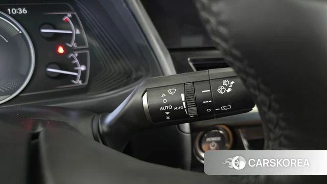 Lexus UX250h id 4463401 из Кореи 7