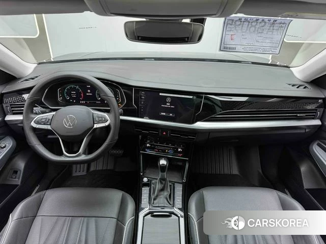 Volkswagen Passat id 4341634 из Китая 7