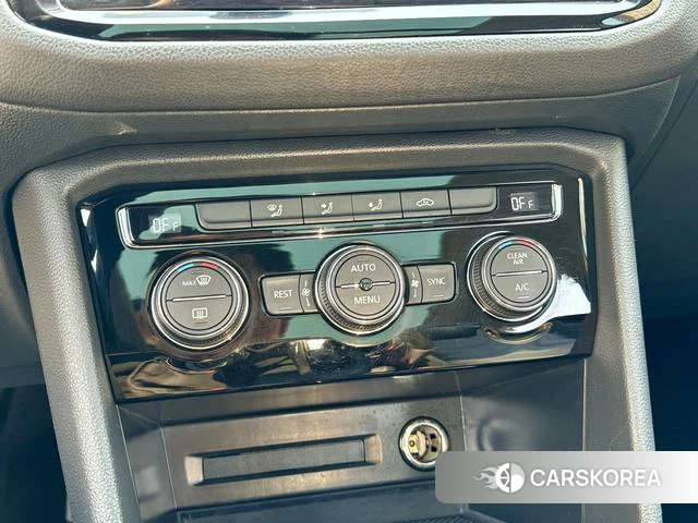 Volkswagen Tiguan L id 4208867 из Китая 7