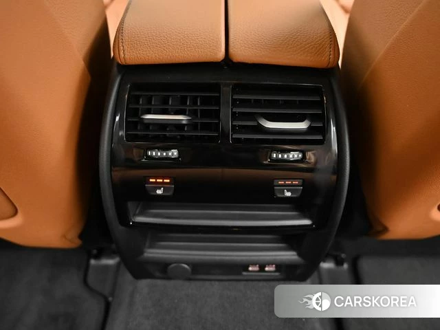 BMW 5 Series (G30) id 4602994 из Кореи 7