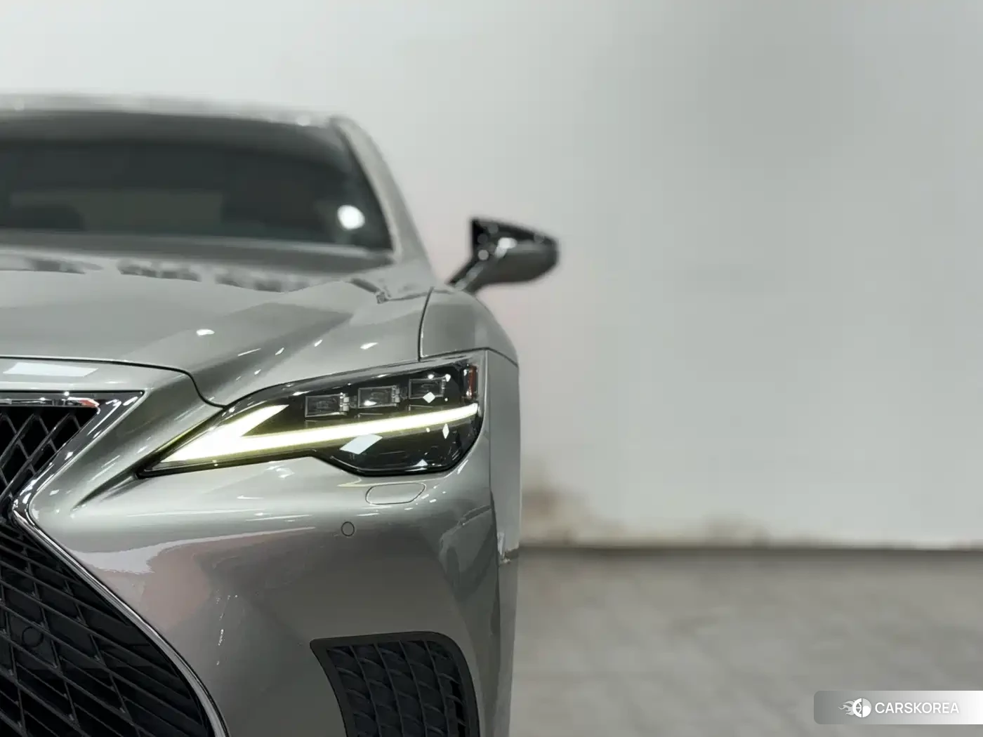Lexus LS id 4514152 из Китая 7