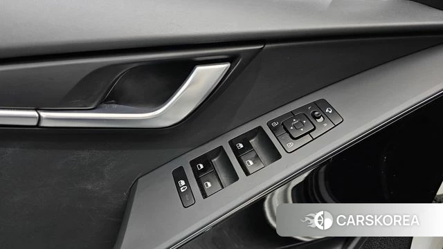 Kia Di Ol Nu Niro id 3935131 из Кореи 7