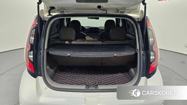 Kia Soul EV id 4269334 из Кореи 7