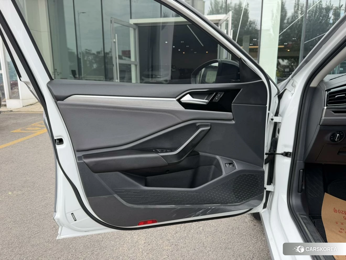 Volkswagen Sagitar id 4510411 из Китая 7
