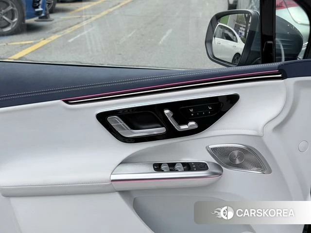 Mercedes-Benz EQE SUV id 3920529 из Китая 7