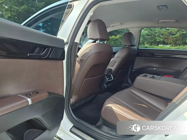 Hyundai Grandeur (GN7) id 4921978 из Кореи 7