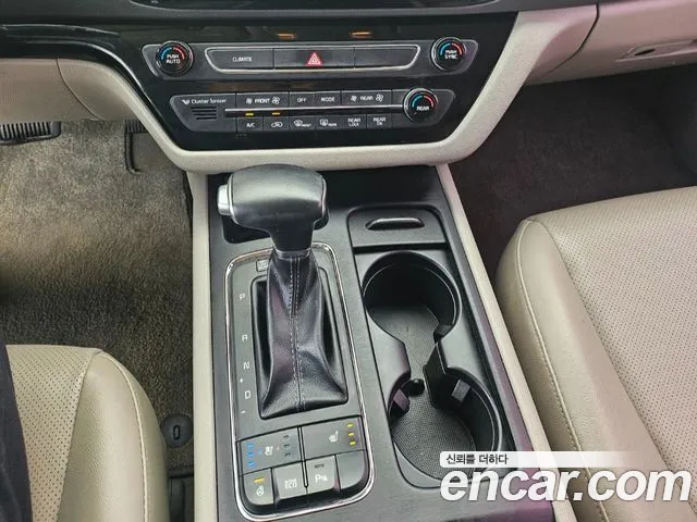 Kia All New Carnival id 2609702 из Кореи 7