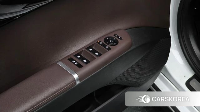 Hyundai Grandeur (GN7) id 4433141 из Кореи 7