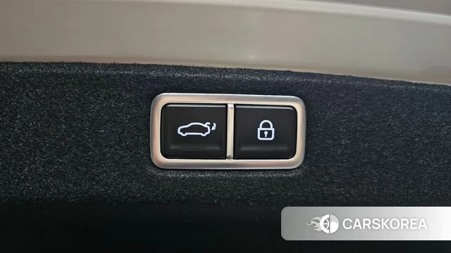 Hyundai Grandeur (GN7) id 4413800 из Кореи 7