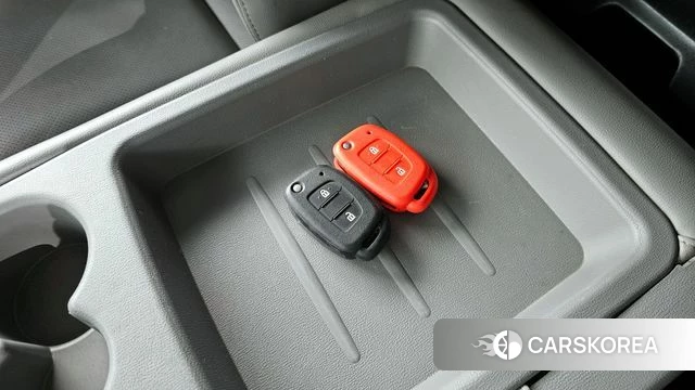 Hyundai The New Grand Starex id 3886172 из Кореи 7