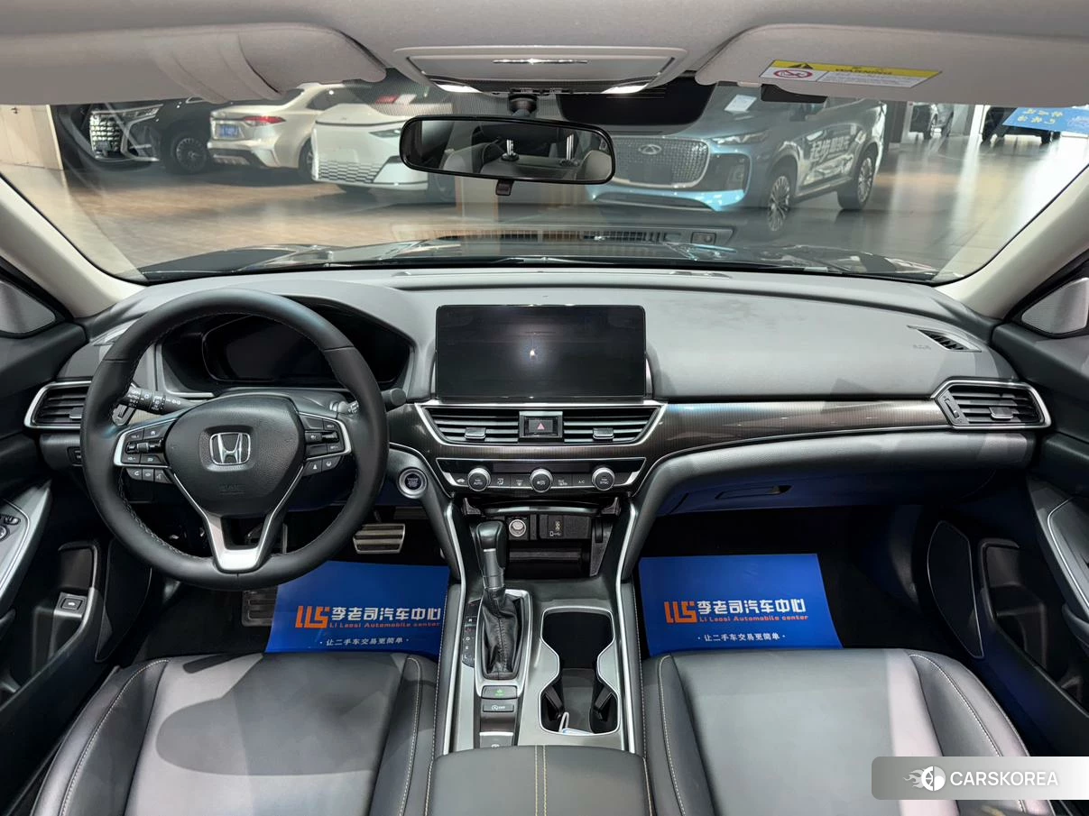 Honda Accord id 4452938 из Китая 7