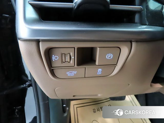 Hyundai Grandeur (GN7) id 4243004 из Кореи 7