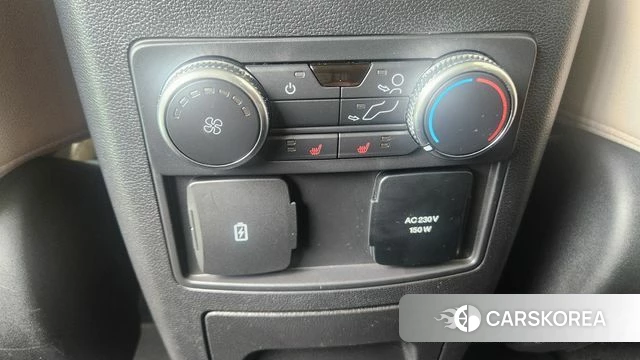 Ford Explorer 6th Generation id 4628605 из Кореи 7