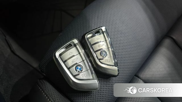 BMW 8 Series (G15) id 4617492 из Кореи 7