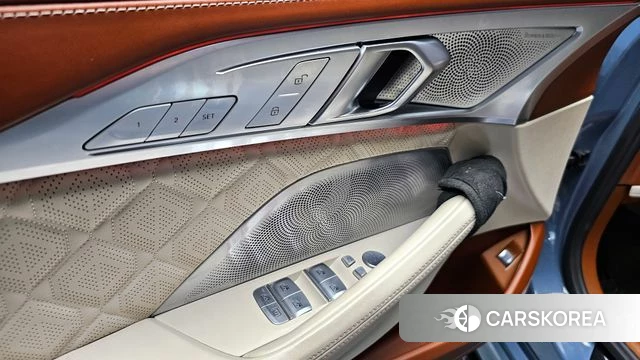 BMW M8 (G15) id 3819001 из Кореи 7