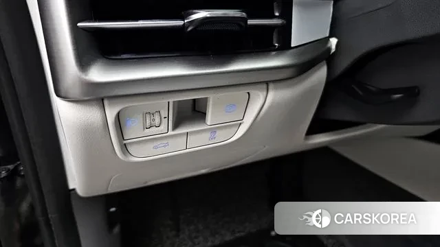 Hyundai Grandeur (GN7) id 3348238 из Кореи 7