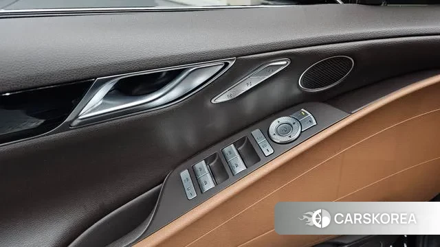 Genesis G80 (RG3) id 3361498 из Кореи 7