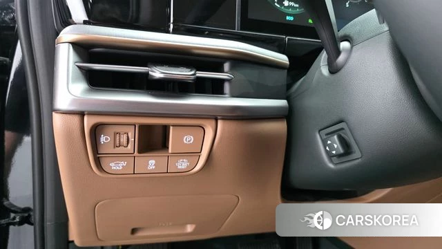 Hyundai Grandeur Hybrid (GN7) id 4892974 из Кореи 7