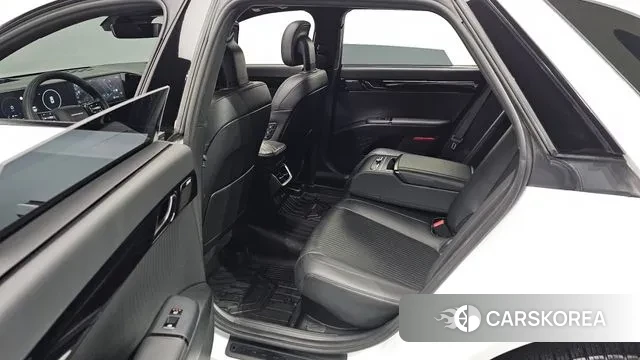 Hyundai Grandeur Hybrid (GN7) id 3410663 из Кореи 7