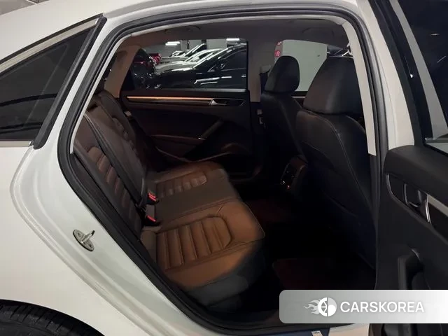 Volkswagen The New Passat id 3474664 из Кореи 7