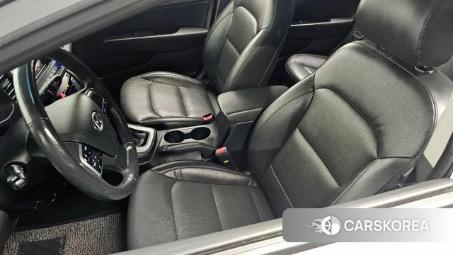 Hyundai Avante AD id 4246158 из Кореи 7