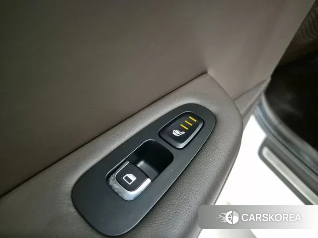 Kia Stinger id 3778945 из Кореи 7